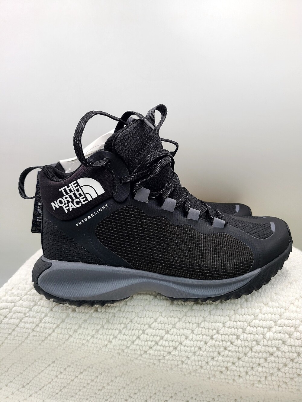 The North Face Men's/Unisex Black Hiking Boots